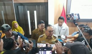 Konfrensi Pers Aturan Baru Pengisian BBM Subsidi di Balikpapan