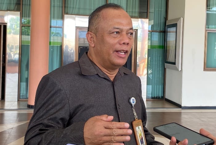 Kadisduk Capil-Permudah Urus KTP