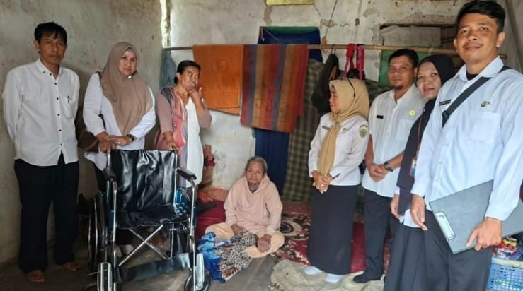 Bantuan Kursi Roda Dinsos